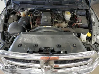 2015 Ram 2500 Tradesman z VIN 3C6UR5CL1FG524912, wystawiony jako Copart lot #54245925 z przebiegiem 312 171 mil mil oraz Czysty tytuł • Clean title. Historia ofert i sprzedaży dostępna na DreamBid. Obrazek 11.