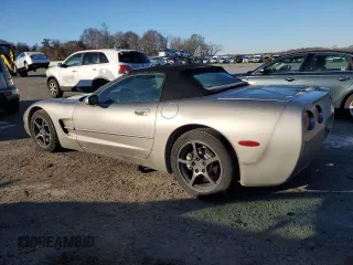 2002 Chevrolet Corvette with VIN 1G1YY32G325129145, listed as a Copart auction lot 42402915 with 137,837 mi miles and Clean Title. Bid and sale history available at carsss.com. Image 2.