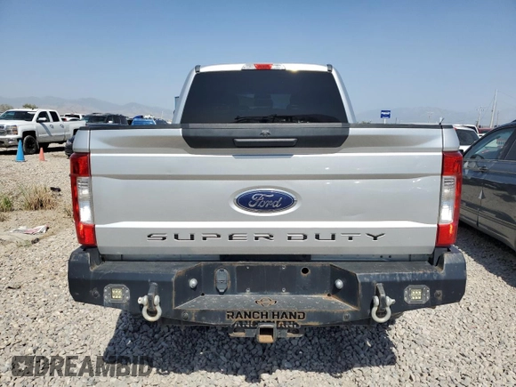 2019 Ford F-250 XL with VIN 1FT7W2BT0KEC17148, listed as a Copart auction lot 61570235 with 101,065 mi miles and Salvage title. Bid and sale history available at DreamBid. Image 6.