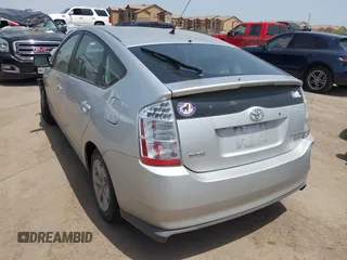 2008 Toyota Prius z VIN JTDKB20U087779744, wystawiony jako IAAI lot #40013342 z przebiegiem 84 999 mil mil oraz . Historia ofert i sprzedaży dostępna na DreamBid. Obrazek 3.