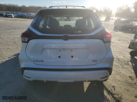 2022 Nissan Kicks SR with VIN 3N1CP5DV0NL479318, listed as a Copart auction lot 81452434 with 56,857 mi miles and Clean Title. Bid and sale history available at carsss.com. Image 6.