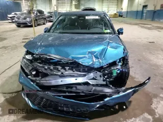 2025 Toyota Camry LE with VIN 4T1DAACK7SU015300, listed as a Copart auction lot 84261244 with 24,938 mi miles and Salvage Title. Bid and sale history available at carsss.com. Image 13.