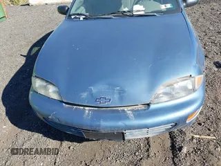 1998 Chevrolet Cavalier z VIN 1G1JC524XW7135102, wystawiony jako IAAI lot #40811285 z przebiegiem 66 909 mil mil oraz . Historia ofert i sprzedaży dostępna na DreamBid. Obrazek 16.