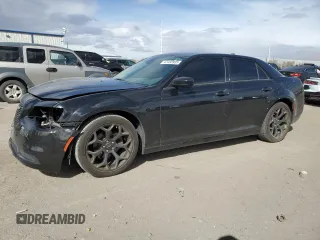 2019 Chrysler 300 Touring with VIN 2C3CCAAG6KH755596, listed as a Copart auction lot 47433935 with 60,668 mi miles and Salvage Title. Bid and sale history available at carsss.com. Image 1.