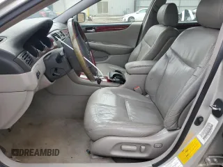 2002 Lexus ES 300 с VIN JTHBF30G525033666, выставлен на аукционе Copart как лот 54572565 с пробегом 212 653 миль миль и Списание • Salvage title. История ставок и продаж доступна на DreamBid. Изображение 7.
