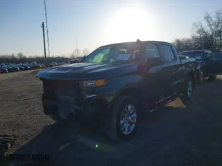 2020 Chevrolet Silverado 1500 Custom with VIN 3GCPYBEKXLG145835, listed as a IAAI auction lot 41751683 with 74,058 mi miles. Bid and sale history available at carsss.com. Image 2.
