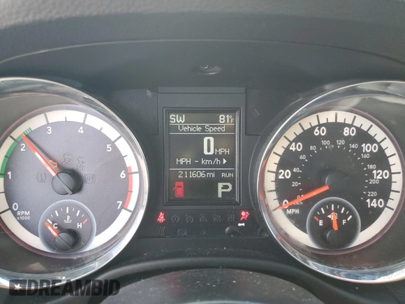 2013 Dodge Durango SXT with VIN 1C4RDJAG3DC575923, listed as a Copart auction lot 60100195 with 211,606 mi miles and Salvage title. Bid and sale history available at DreamBid. Image 9.