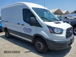 2018 Ford Transit с VIN 1FTYE1CV0JKA19770, выставлен на аукционе IAAI как лот 42349574 с пробегом 114 281 миль миль и . История ставок и продаж доступна на DreamBid. Изображение 1.