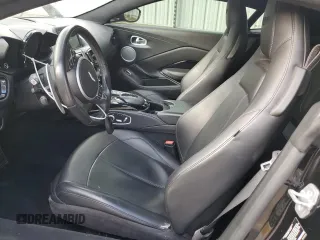 2020 Aston Martin Vantage z VIN SCFSMGAWXLGN02889, wystawiony jako Copart lot #41468605 z przebiegiem 21 815 mil mil oraz Szkody całkowita. Historia ofert i sprzedaży dostępna na DreamBid. Obrazek 7.