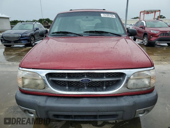 2000 Ford Explorer XLT z VIN 1FMZU63E3YZB39063, wystawiony jako Copart lot #74105104 z przebiegiem 231 003 mil mil oraz Szkoda całkowita • Salvage title. Historia ofert i sprzedaży dostępna na DreamBid. Obrazek 5.