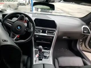 2020 BMW M8 z VIN WBSAE0C07LCD84777, wystawiony jako Copart lot #35876633 z przebiegiem Nie podano mil oraz . Historia ofert i sprzedaży dostępna na DreamBid. Obrazek 8.