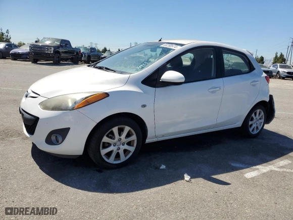 2011 Mazda Mazda2 Sport with VIN JM1DE1HZXB0101951, listed as a Copart auction lot 68288974 with 97,437 mi miles and Salvage Title. Bid and sale history available at carsss.com. Image 1.