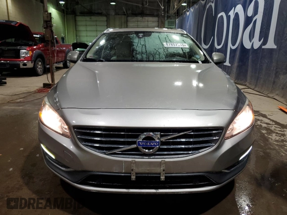 2015 Volvo V60 T5 Drive-E Premier with VIN YV140MEK2F1219400, listed as a Copart auction lot 87897915 with 108,509 mi miles and Clean Title. Bid and sale history available at carsss.com. Image 5.