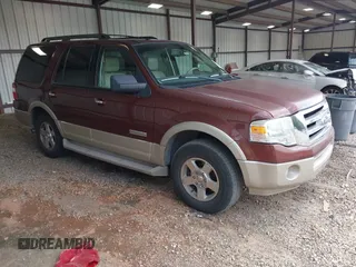 2008 Ford Expedition Eddie Bauer z VIN 1FMFU17508LA14346, wystawiony jako IAAI lot #42581197 z przebiegiem 207 697 mil mil oraz . Historia ofert i sprzedaży dostępna na DreamBid. Obrazek 1.