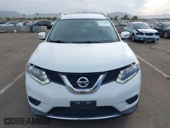 2016 Nissan Rogue SV with VIN KNMAT2MV4GP692858, listed as a IAAI auction lot 41174106 with 85,499 mi miles. Bid and sale history available at carsss.com. Image 12.