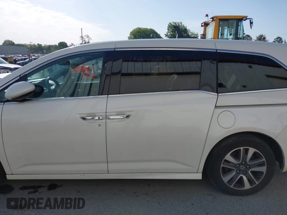 2014 Honda Odyssey Touring with VIN 5FNRL5H94EB001479, listed as a IAAI auction lot 41123678 with 147,269 mi miles and . Bid and sale history available at carsss.com. Image 14.