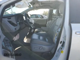 2020 Toyota Sienna XLE with VIN 5TDDZ3DC8LS244302, listed as a Copart auction lot 47581475 with 72,956 mi miles and Non Repairable. Bid and sale history available at carsss.com. Image 7.
