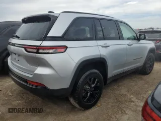 2024 Jeep Grand Cherokee Altitude with VIN 1C4RJGAG7R8546592, listed as a Copart auction lot 75140834 with Not provided miles and Non repairable. Bid and sale history available at DreamBid. Image 3.