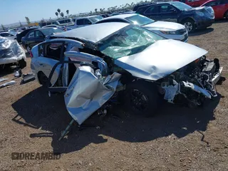 2020 Hyundai Ioniq Blue с VIN KMHC65LC5LU233802, выставлен на аукционе IAAI как лот 42194201 с пробегом Не указан миль и . История ставок и продаж доступна на DreamBid. Изображение 1.