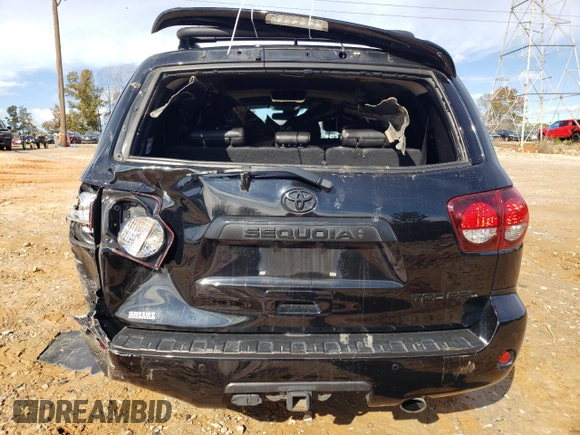2020 Toyota Sequoia SR5 with VIN 5TDBY5G11LS175808, listed as a Copart auction lot 67986122 with 82,449 mi miles. Bid and sale history available at carsss.com. Image 6.