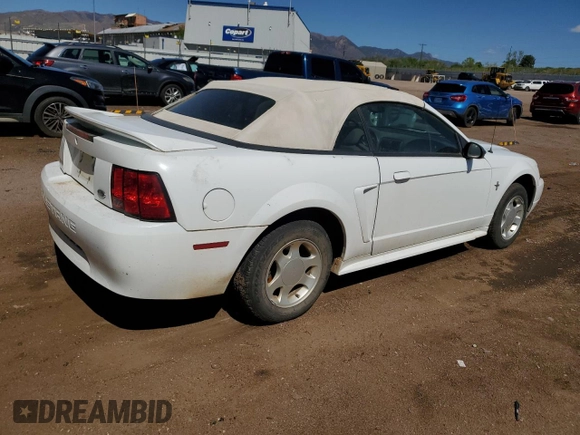 2000 Ford Mustang z VIN 1FAFP4447YF287507, wystawiony jako Copart lot #57669515 z przebiegiem 133 309 mil mil oraz Czysty tytuł • Clean title. Historia ofert i sprzedaży dostępna na DreamBid. Obrazek 3.