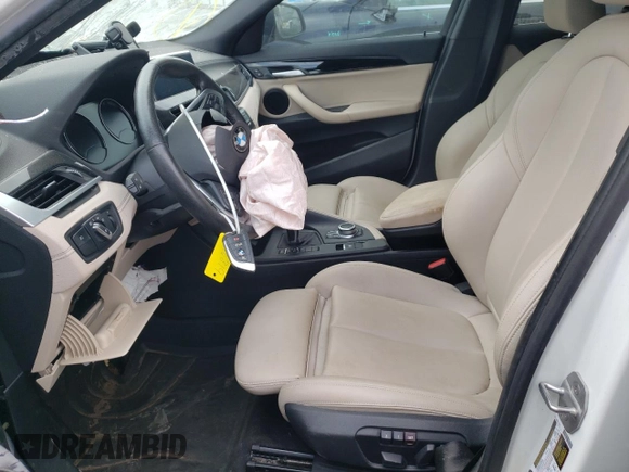 2020 BMW X2 sDrive28i z VIN WBXYH9C01L5P45989, wystawiony jako Copart lot #48869525 z przebiegiem Nie podano mil oraz Nie do naprawy • Non repairable. Historia ofert i sprzedaży dostępna na DreamBid. Obrazek 7.