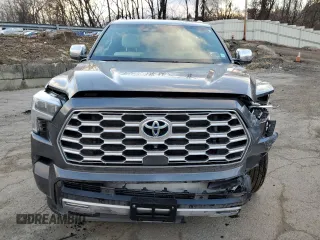 2024 Toyota Sequoia SR5 with VIN 7SVAAABA3RX039284, listed as a Copart auction lot 88681805 with 0 mi miles and Salvage Title. Bid and sale history available at carsss.com. Image 5.