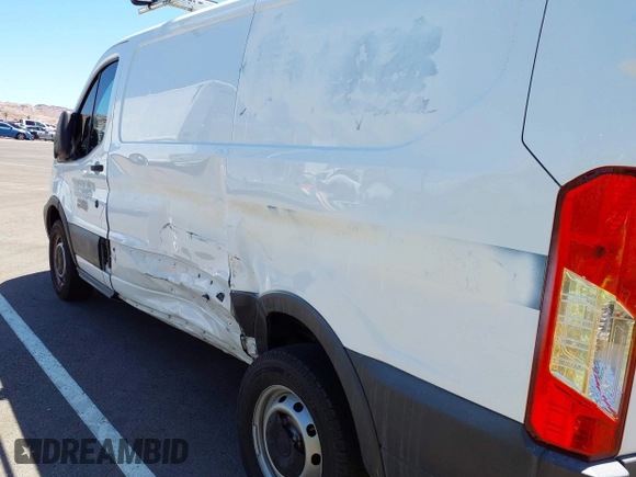 2018 Ford Transit with VIN 1FTYR1YGXJKA37398, listed as a IAAI auction lot 42073096 with 82,140 mi miles and . Bid and sale history available at DreamBid. Image 3.
