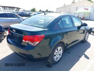 2014 Chevrolet Cruze LS with VIN 1G1PA5SG3E7123222, listed as a IAAI auction lot 42106447 with 121,072 mi miles and . Bid and sale history available at DreamBid. Image 4.