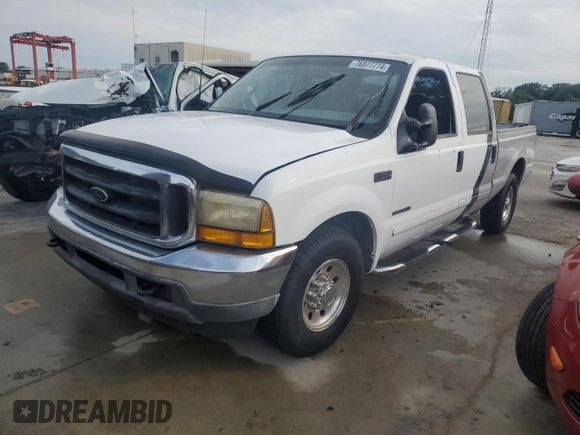2001 Ford Super Duty F-250 XL with VIN 1FTNW20F81EB73953, listed as a Copart auction lot 76877774 with 506,565 mi miles and Non Repairable. Bid and sale history available at carsss.com. Image 1.