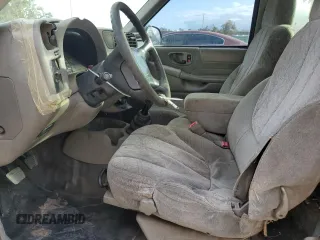 1998 GMC Sonoma with VIN 1GTCS144XW8525300, listed as a Copart auction lot 85439034 with 250,144 mi miles and Salvage Title. Bid and sale history available at carsss.com. Image 7.