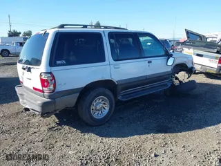 1998 Mercury Mountaineer with VIN 4M2ZU55P3WUJ48489, listed as a IAAI auction lot 41368722 with 202,627 mi miles. Bid and sale history available at carsss.com. Image 4.