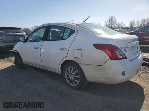 2012 Nissan Versa SV with VIN 3N1CN7AP2CL946775, listed as a Copart auction lot 45236005 with 138,619 mi miles and Salvage Title. Bid and sale history available at carsss.com. Image 2.