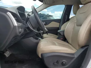 2018 Jeep Cherokee Limited z VIN 1C4PJLDX3JD539162, wystawiony jako Copart lot #53000635 z przebiegiem 59 859 mil mil oraz Szkoda całkowita • Salvage title. Historia ofert i sprzedaży dostępna na DreamBid. Obrazek 7.