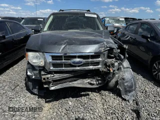 2008 Ford Escape XLS с VIN 1FMCU02Z08KB06103, выставлен на аукционе Copart как лот 60934415 с пробегом Не указан миль и Списание • Salvage title. История ставок и продаж доступна на DreamBid. Изображение 5.