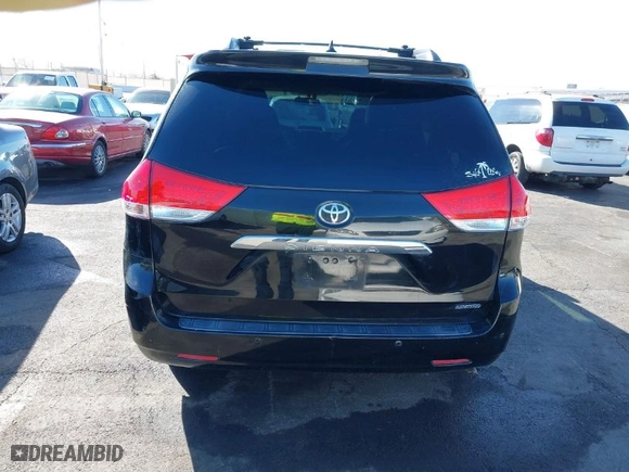 2012 Toyota Sienna XLE AAS with VIN 5TDYK3DC5CS268322, listed as a IAAI auction lot 41515422 with 218,201 mi miles. Bid and sale history available at carsss.com. Image 16.