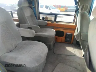 1994 Ford Econoline Cargo with VIN 1FDEE14N5RHC02152, listed as a IAAI auction lot 41803081 with 132,453 mi miles and . Bid and sale history available at carsss.com. Image 8.