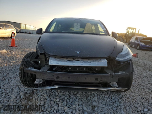 2023 Tesla Model Y Long Range z VIN 7SAYGDEE1PA078373, wystawiony jako Copart lot #48169175 z przebiegiem Nie podano mil oraz Szkoda całkowita • Salvage title. Historia ofert i sprzedaży dostępna na DreamBid. Obrazek 5.