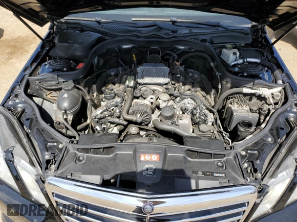 2010 Mercedes-Benz E 350 Luxury с VIN WDDHF5GB3AA221521, выставлен на аукционе Copart как лот 57143945 с пробегом Не указан миль и Списание • Salvage title. История ставок и продаж доступна на DreamBid. Изображение 11.