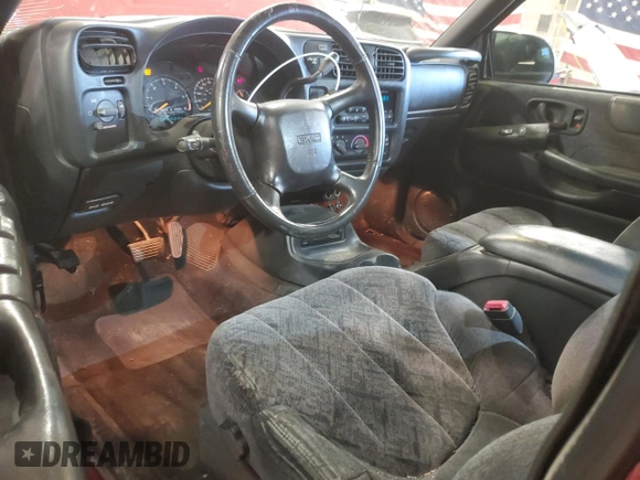 2000 GMC Sonoma SLS w/1SJ Pkg with VIN 1GTCT19W3Y8139635, listed as a Copart auction lot 49481715 with 180,926 mi miles and Salvage Title. Bid and sale history available at carsss.com. Image 8.