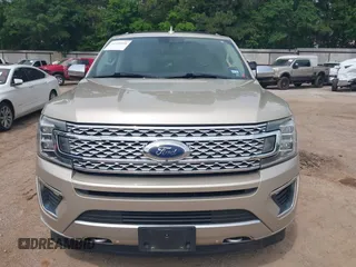 2018 Ford Expedition Platinum with VIN 1FMJU1MT6JEA33748, listed as a IAAI auction lot 42144346 with 188,585 mi miles. Bid and sale history available at carsss.com. Image 12.