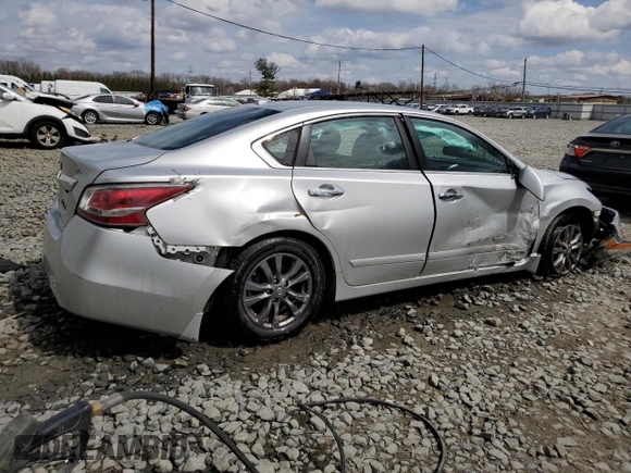 2015 Nissan Altima 2.5 S with VIN 1N4AL3AP4FC488732, listed as a Copart auction lot 50881575 with 217,897 mi miles and Salvage Title. Bid and sale history available at carsss.com. Image 3.
