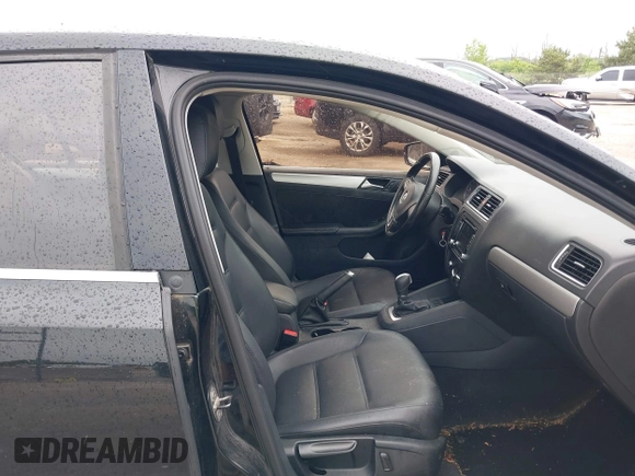2013 Volkswagen Jetta SE с VIN 3VWDP7AJXDM359918, выставлен на аукционе IAAI как лот 42551690 с пробегом 187 957 миль миль и . История ставок и продаж доступна на DreamBid. Изображение 5.