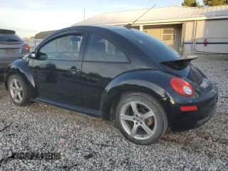 2009 Volkswagen New Beetle Coupe S with VIN 3VWRW31C39M512939, listed as a Copart auction lot 80437564 with 0 mi miles and Clean Title. Bid and sale history available at carsss.com. Image 2.
