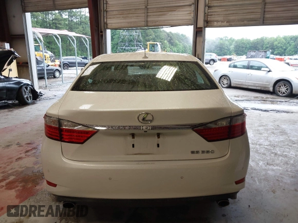 2013 Lexus ES 250 с VIN JTHBK1GG2D2062116, выставлен на аукционе IAAI как лот 42309387 с пробегом 135 327 миль миль и . История ставок и продаж доступна на DreamBid. Изображение 16.