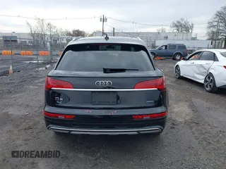 2021 Audi Q5 Premium Plus with VIN WA1BAAFYXM2117064, listed as a IAAI auction lot 42025878 with 75,766 mi miles and . Bid and sale history available at DreamBid. Image 16.
