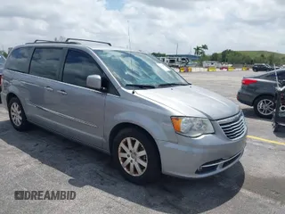 2015 Chrysler Town & Country Touring with VIN 2C4RC1BG1FR544701, listed as a IAAI auction lot 41972449 with 194,533 mi miles. Bid and sale history available at carsss.com. Image 1.