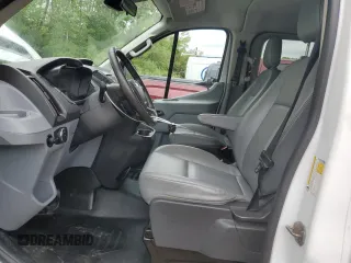 2016 Ford Transit XL z VIN 1FBZX2ZM3GKA94298, wystawiony jako Copart lot #55759955 z przebiegiem 170 804 mil mil oraz Czysty tytuł • Clean title. Historia ofert i sprzedaży dostępna na DreamBid. Obrazek 7.