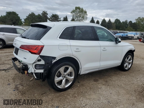 2021 Audi Q5 Premium Plus with VIN WA1BAAFY4M2011158, listed as a Copart auction lot 72142954 with 17,613 mi miles and Salvage Title. Bid and sale history available at carsss.com. Image 3.