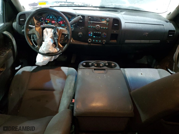 2013 Chevrolet Silverado 1500 LT with VIN 3GCPKSE73DG233835, listed as a Copart auction lot 43994585 with 179,331 mi miles and Salvage Title. Bid and sale history available at carsss.com. Image 8.